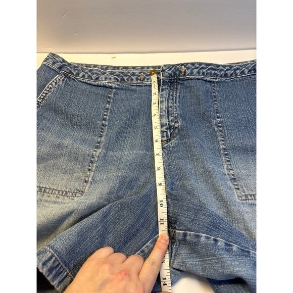 Vintage (90s/00s‎ Y2K) Old Navy denim Jean Shorts W/ square pockets (size 18) - Picture 8 of 10